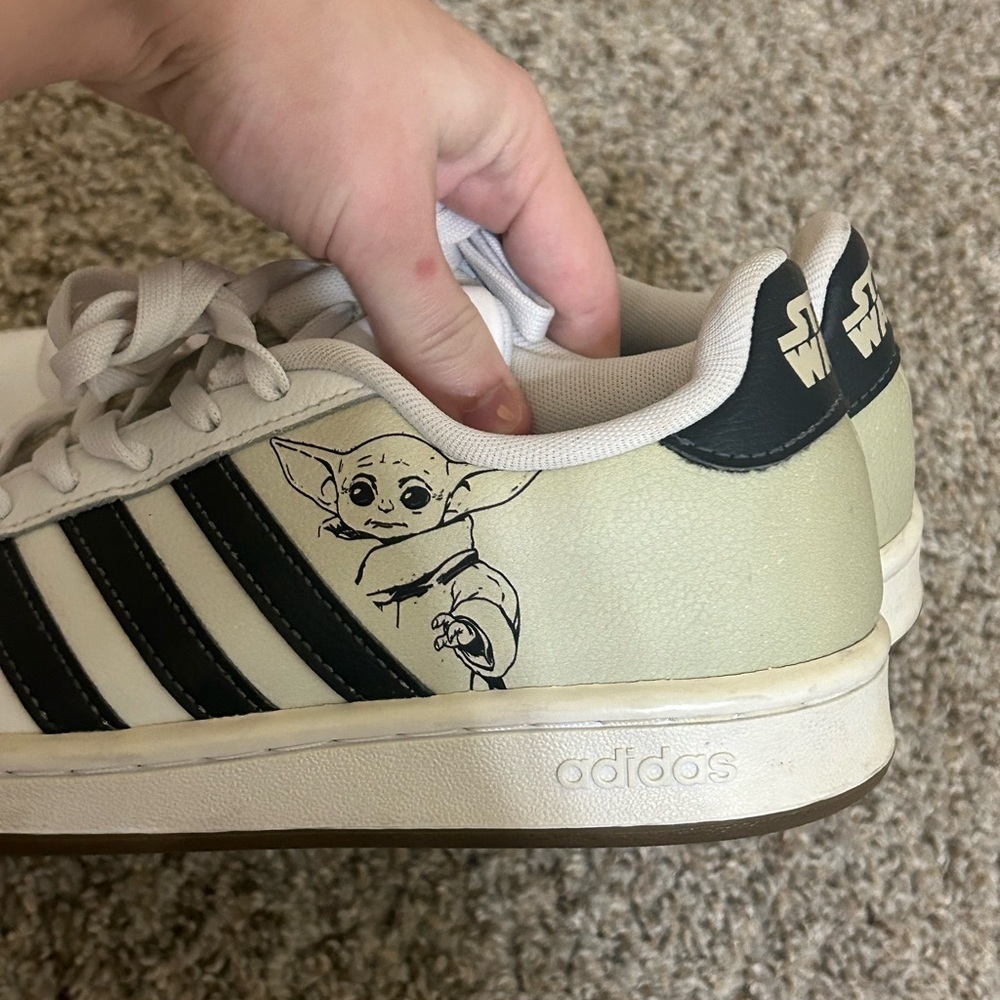 adidas Star Wars x Grand Court Baby Yoda Men's Sneakers White Black Grogu Sz 5.5 - Picture 5 of 12